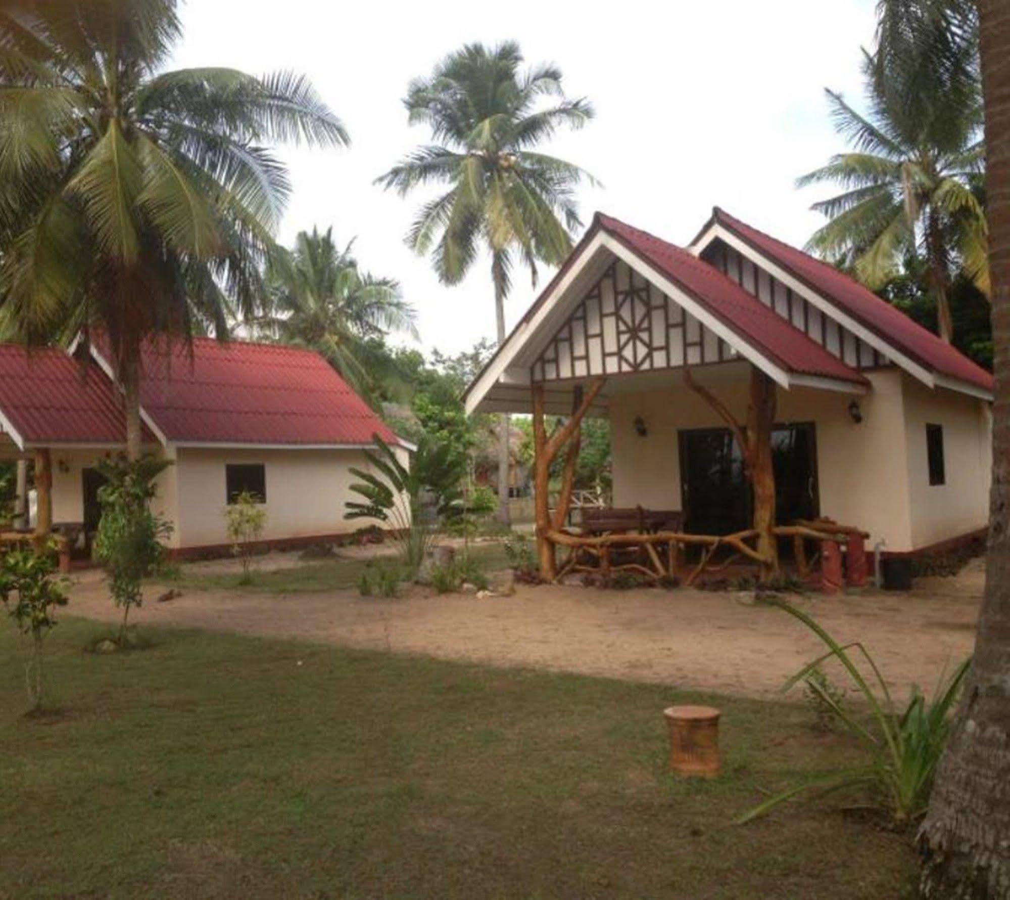 Golden Pearl Beach Resort Koh Jum Εξωτερικό φωτογραφία